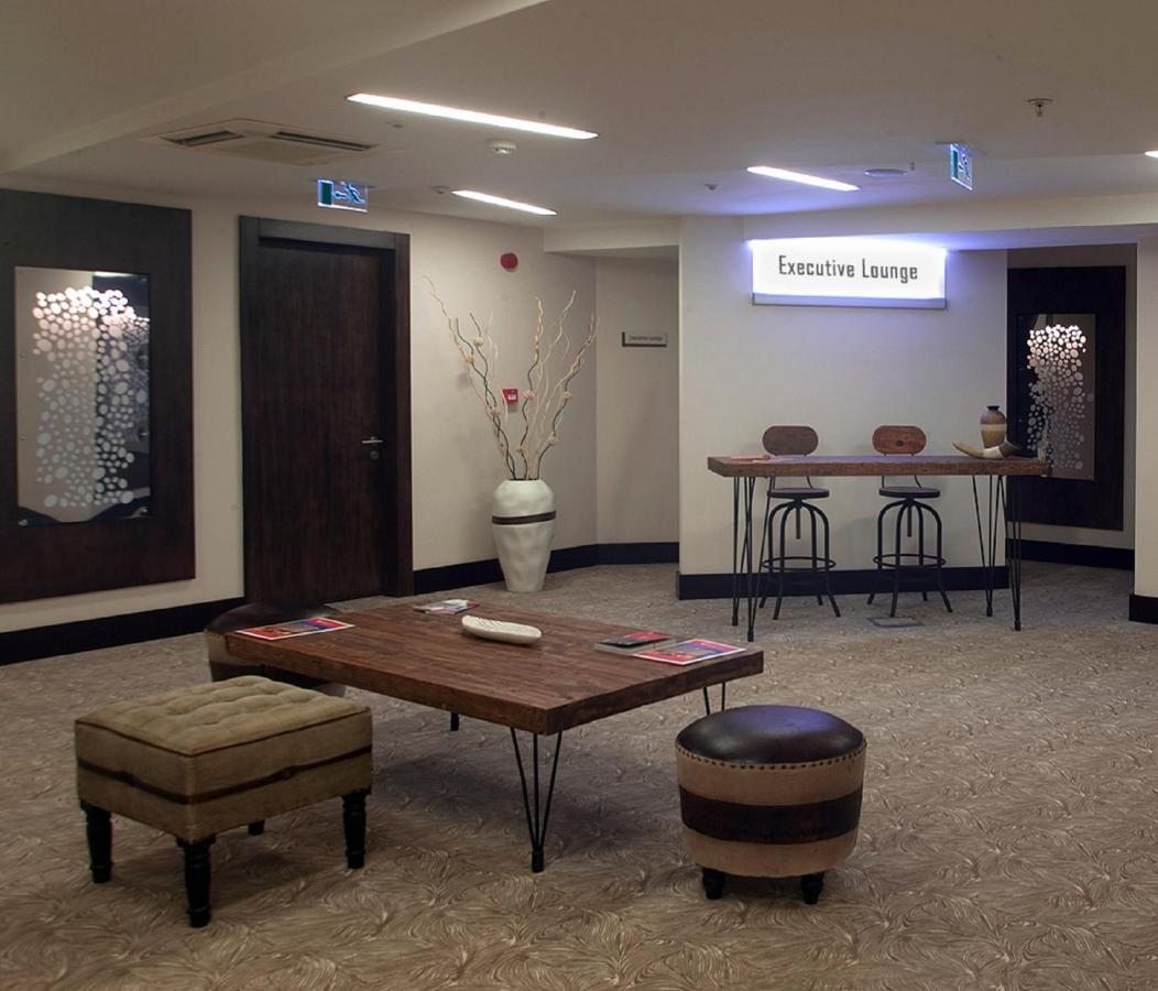 Hotel Ramada Plaza By Wyndham İzmir