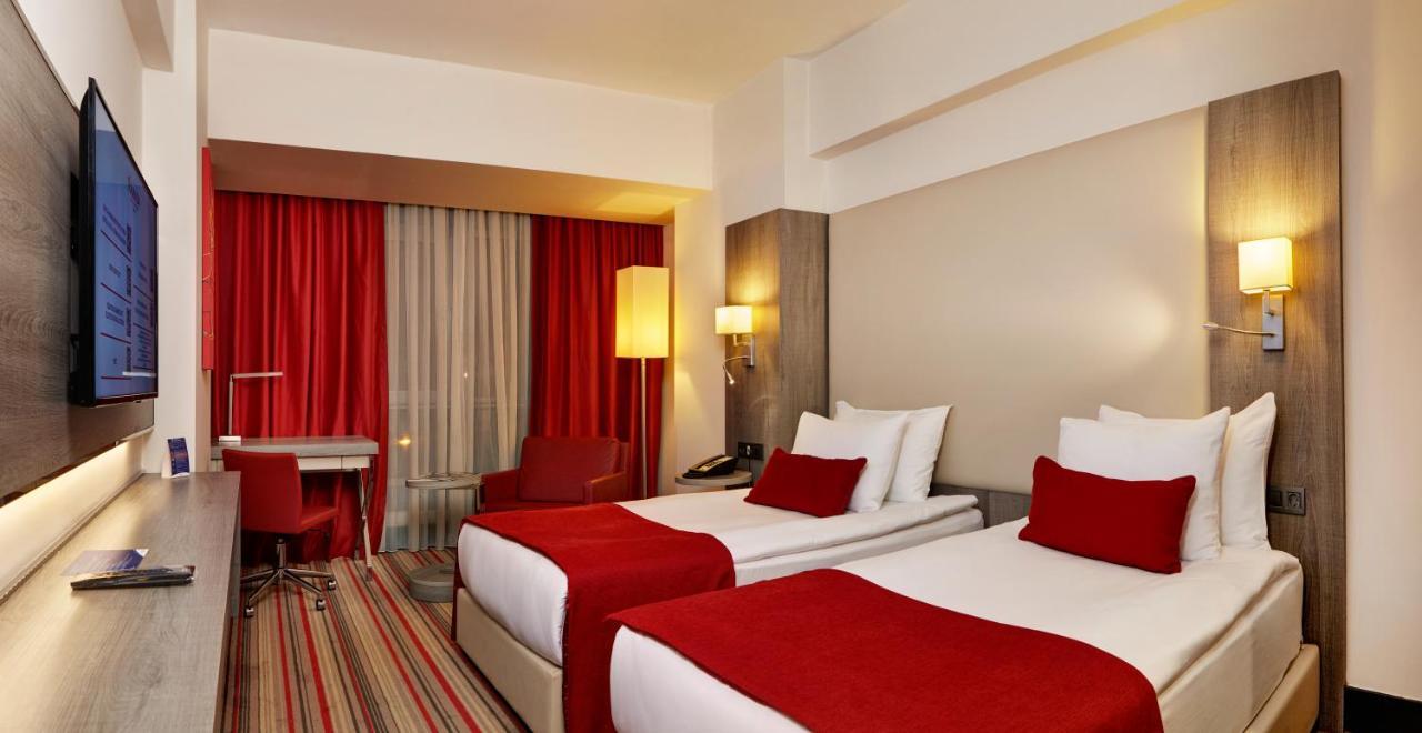 Hotel Ramada Plaza By Wyndham