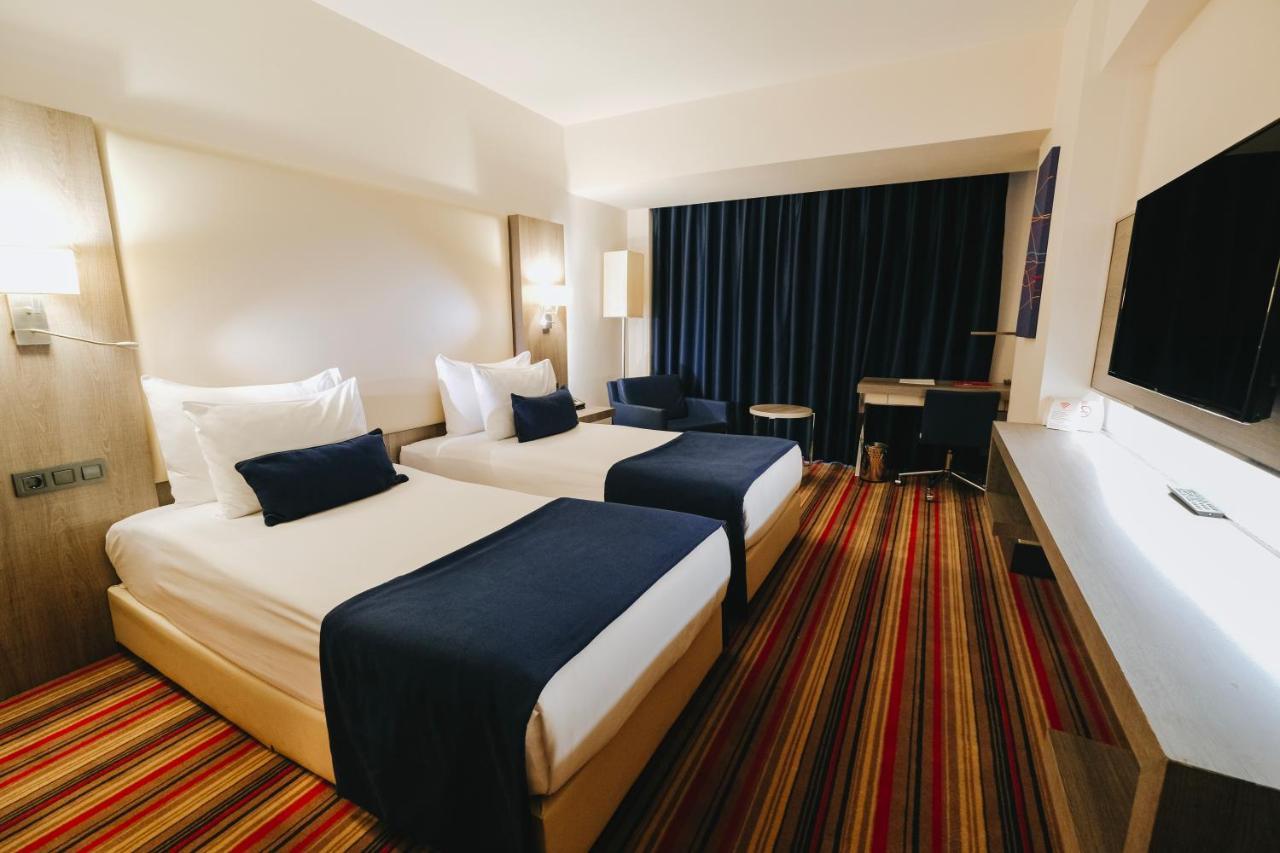 Ramada Plaza By Wyndham Hotel İzmir