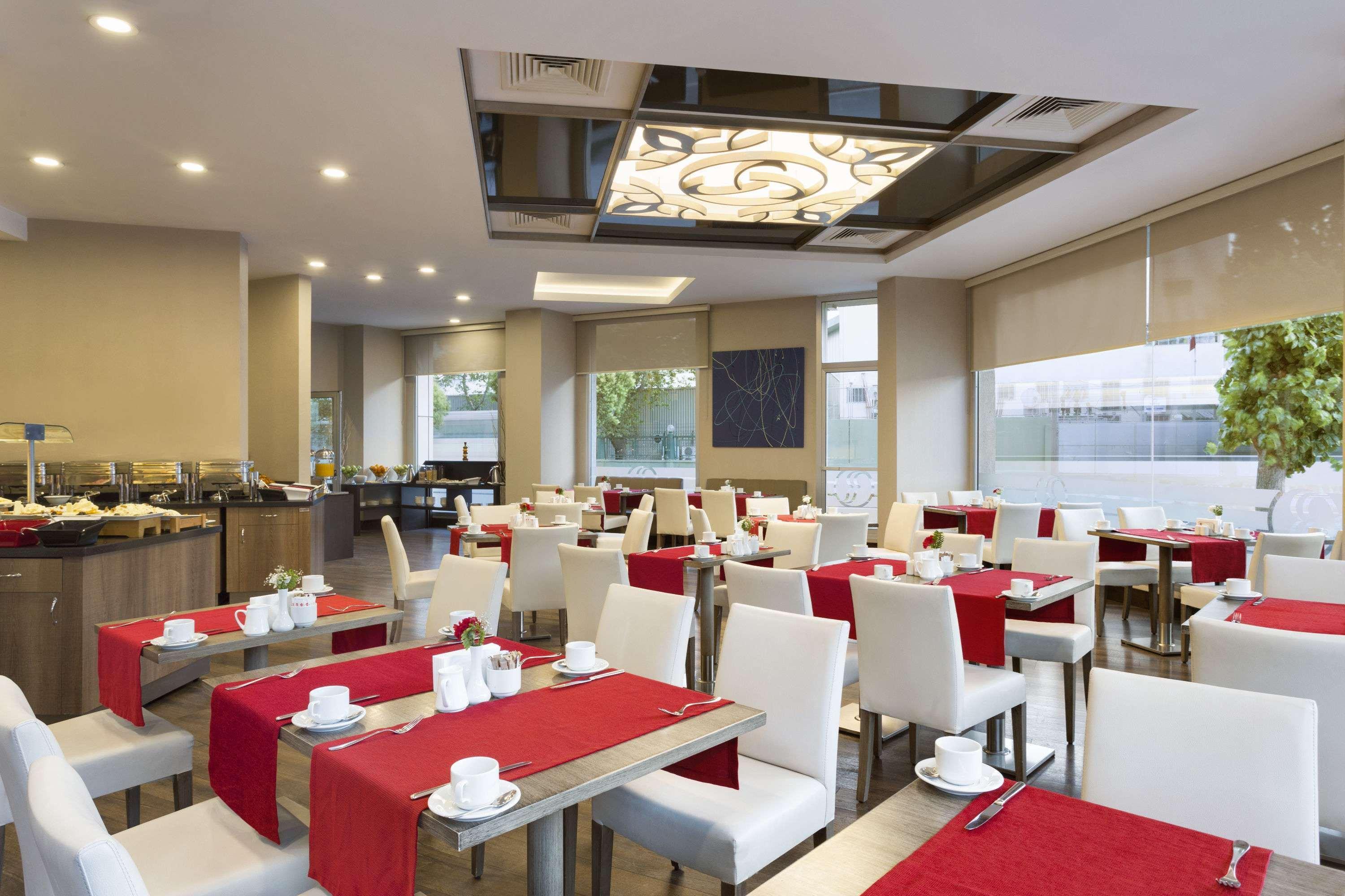 Ramada Plaza By Wyndham Hotel 4*