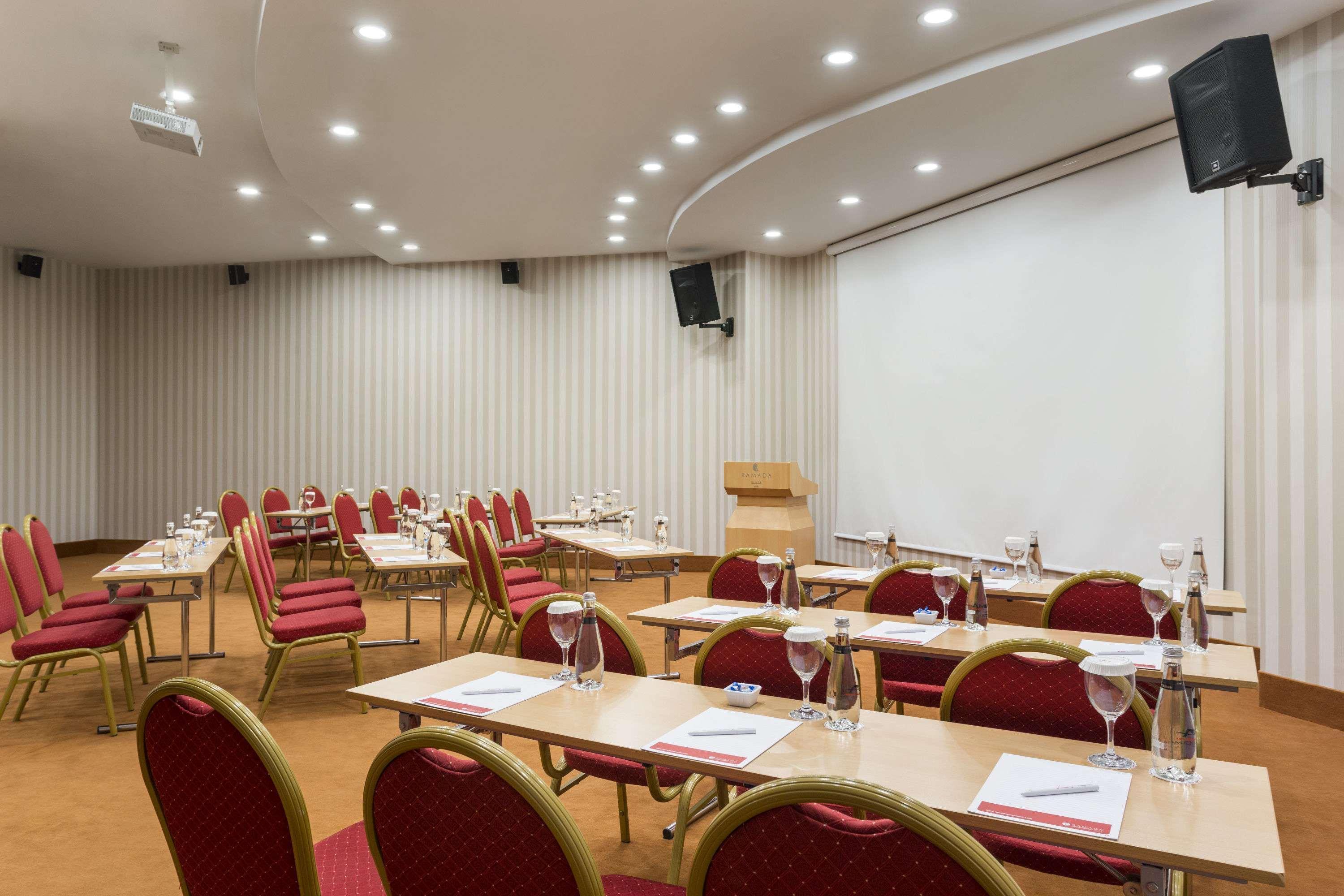 Ramada Plaza By Wyndham Hotel 4*