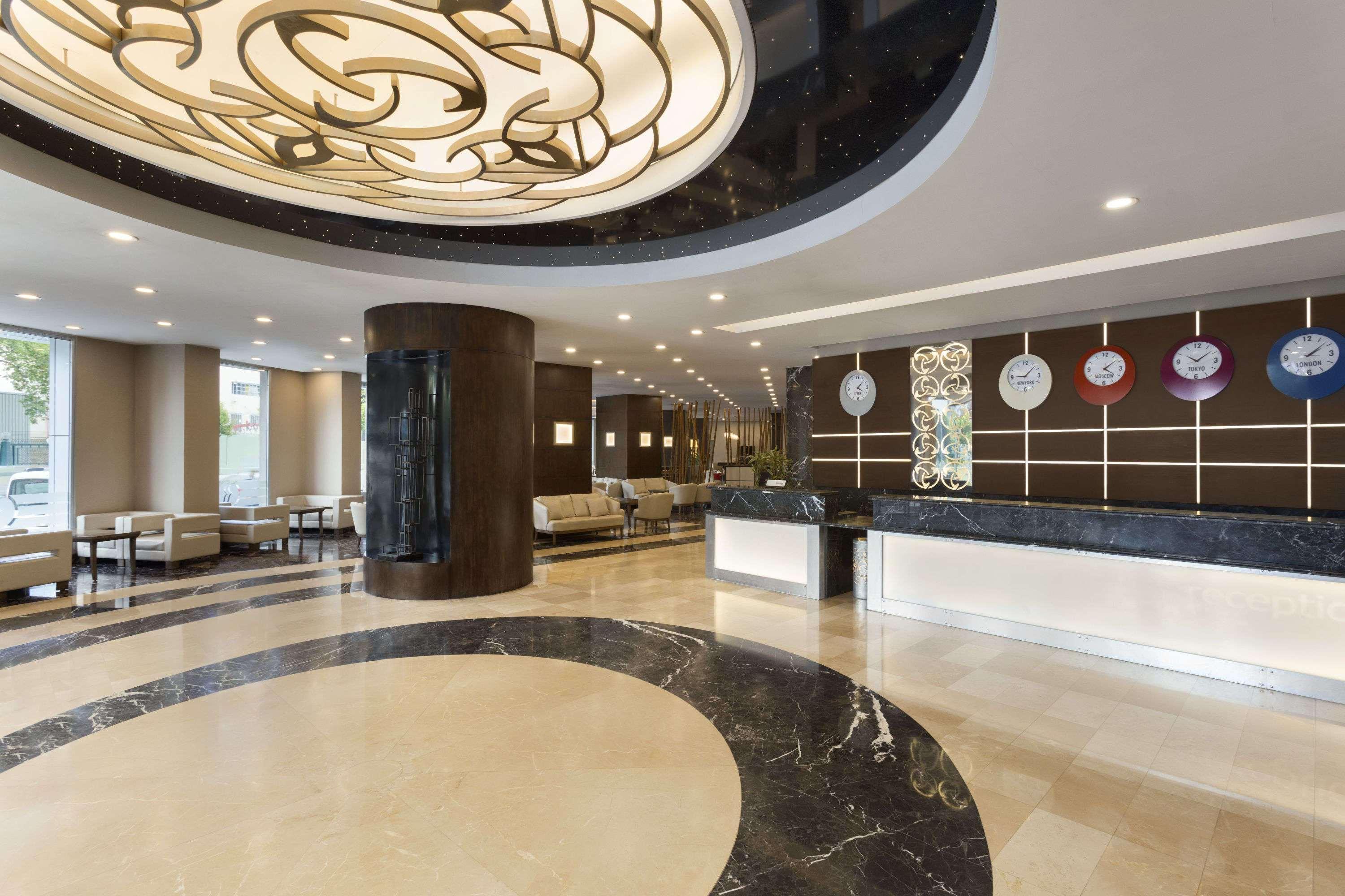 Ramada Plaza By Wyndham Hotel İzmir