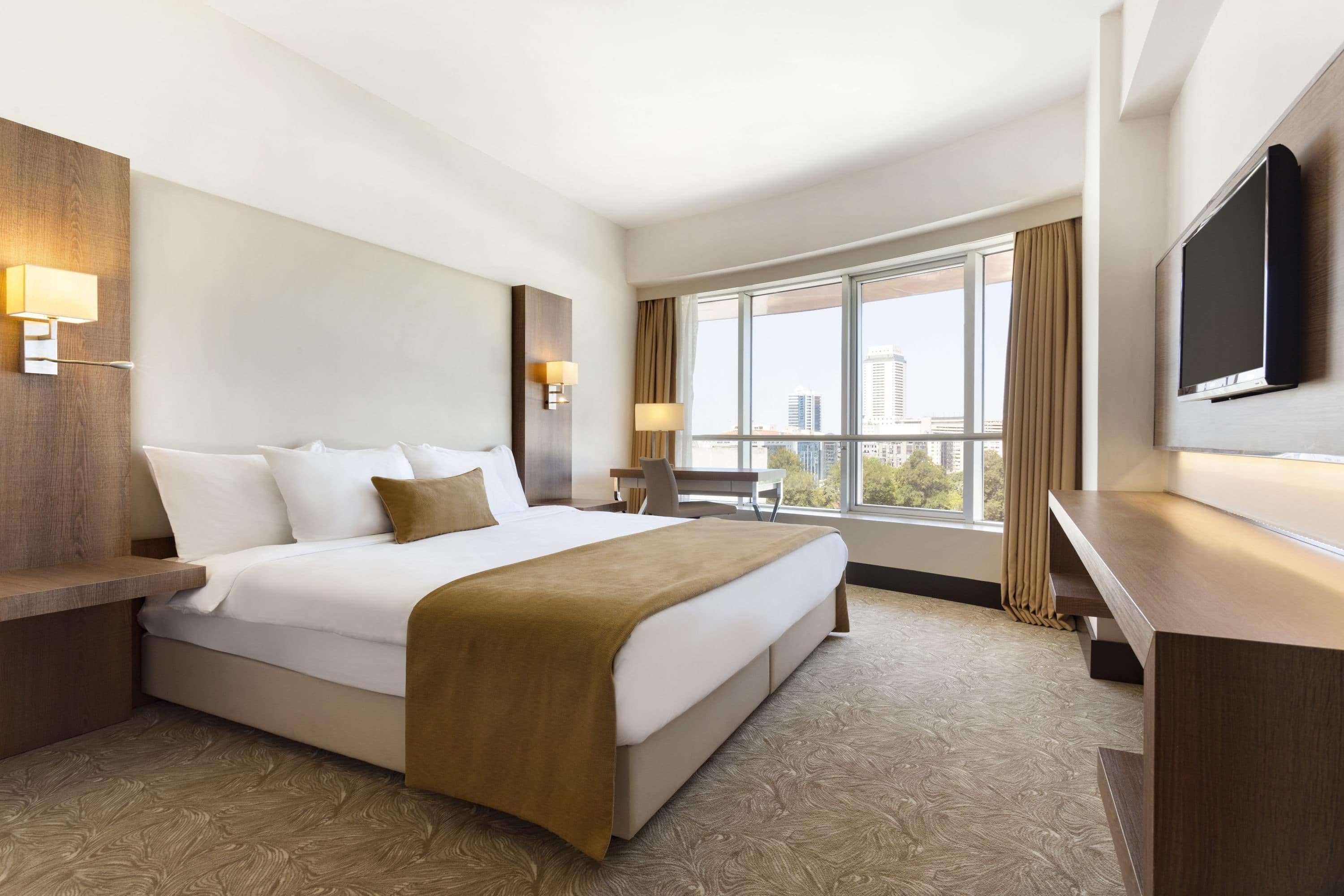 Ramada Plaza By Wyndham Hotel İzmir