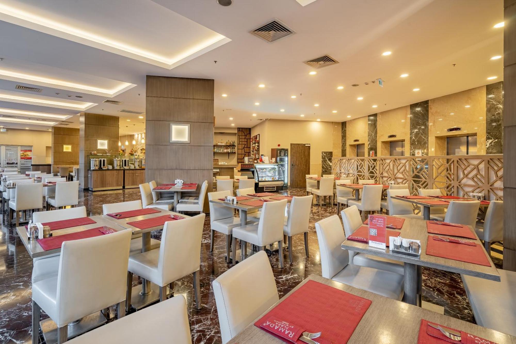 Hotel Ramada Plaza By Wyndham İzmir