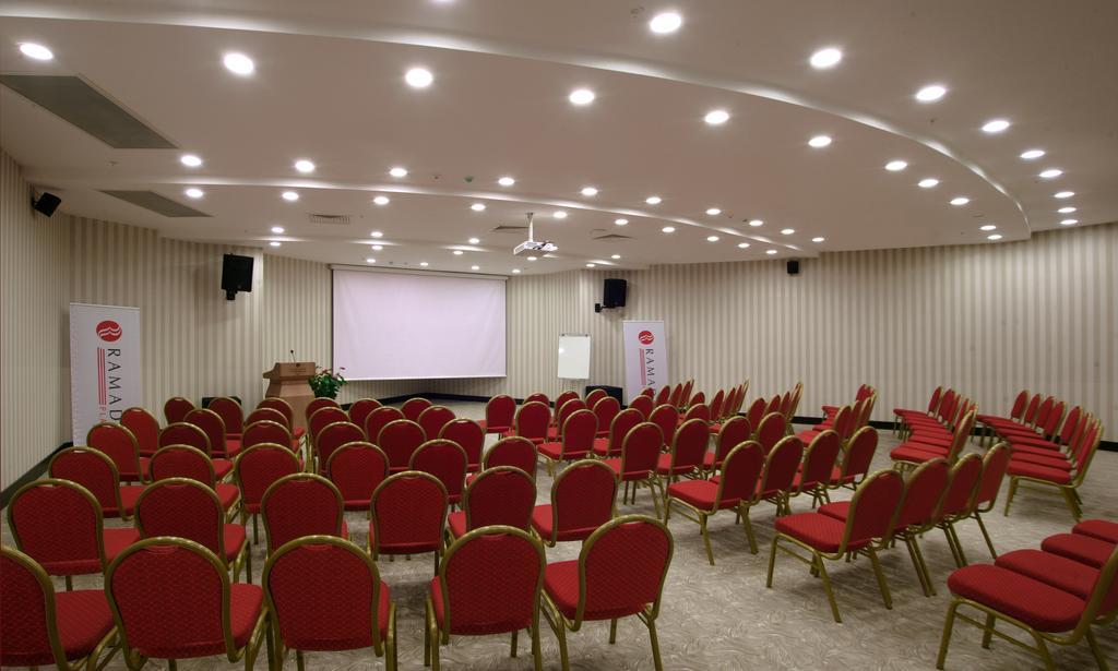 Hotel Ramada Plaza By Wyndham